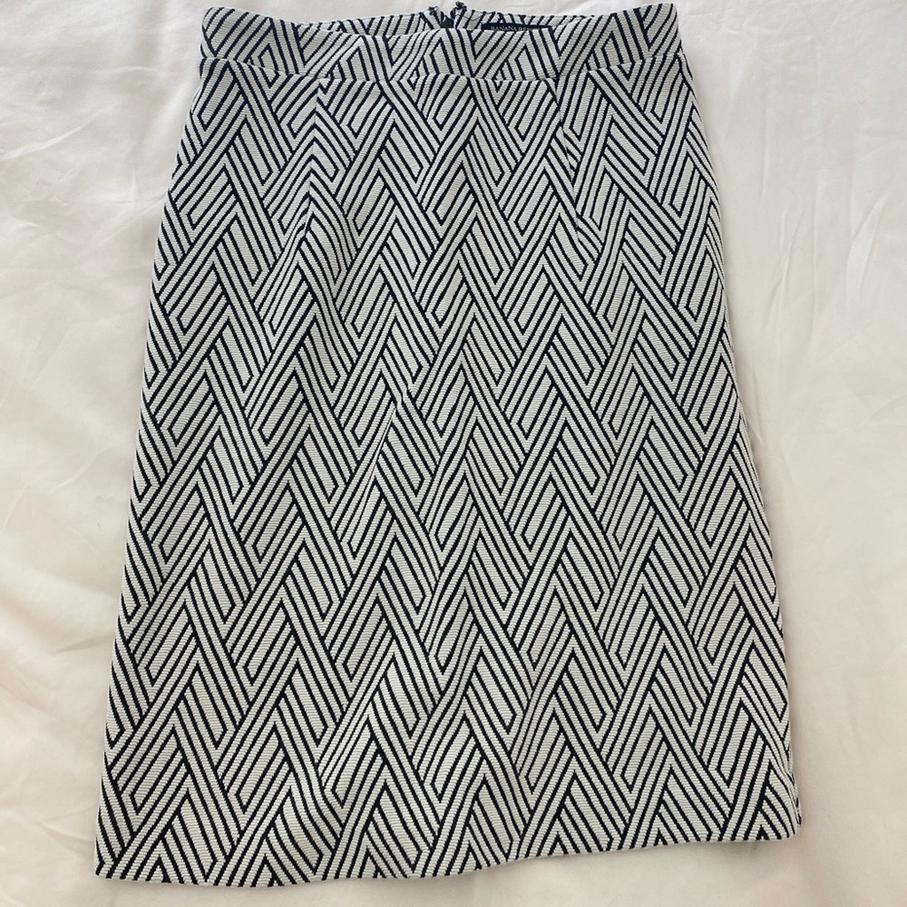 BANANA REPUBLIC WORK-CHIC SKIRT